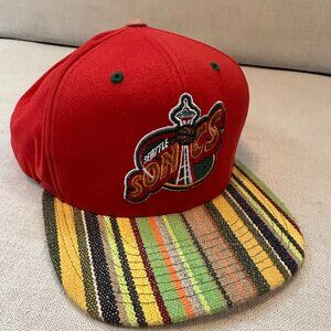 Mitchell & Ness Seattle Supersonics Sonics Snapback Hat Multicolor Striped Bill